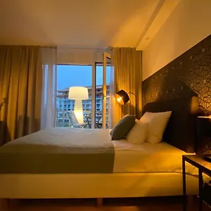 Paragon Frankfurt am Main